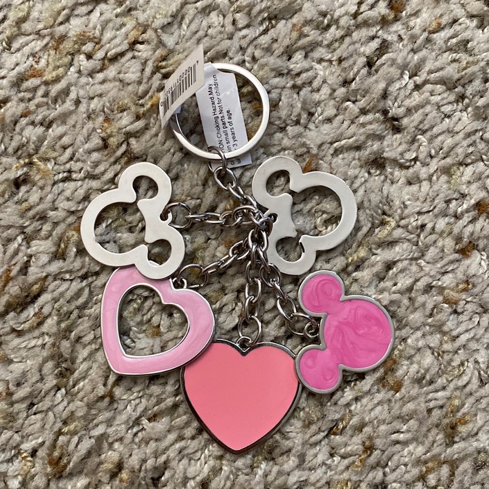 NWT Disney Mickey Keychain